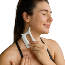 Load image into Gallery viewer, Delauna – The 5-Minute Ritual for Women Who Do Everything Right...and Still Look Puffy