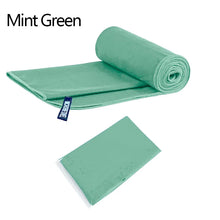 Load image into Gallery viewer, No-Mess Mat - Foldable Microfiber Pad
